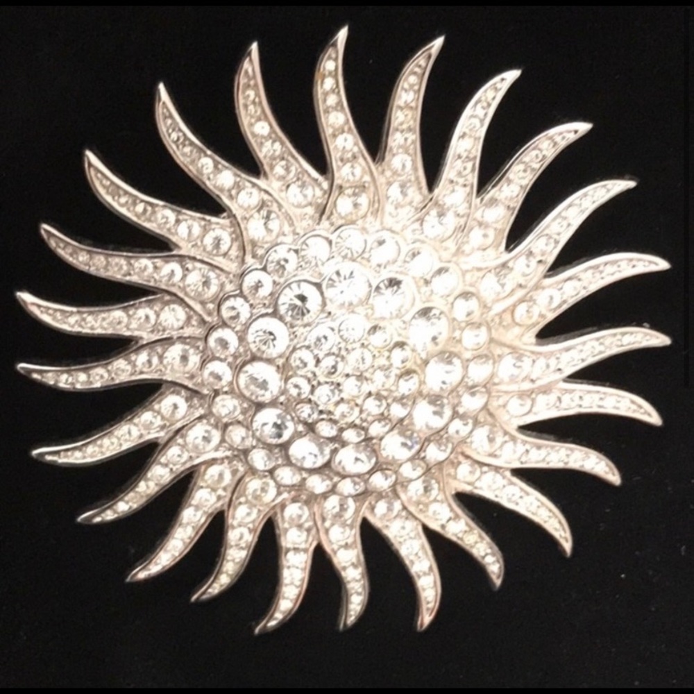 JBK Rhinestone Starburst Brooch Camrose Kross